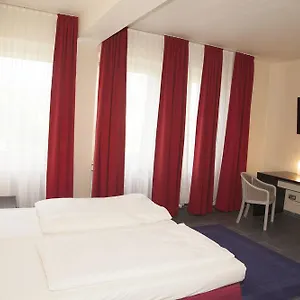 Hotel A&o Hauptbahnhof, Colonia