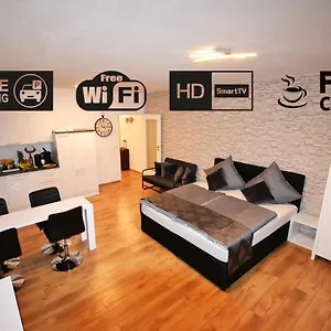 Appartamento Madame Tower, Colonia
